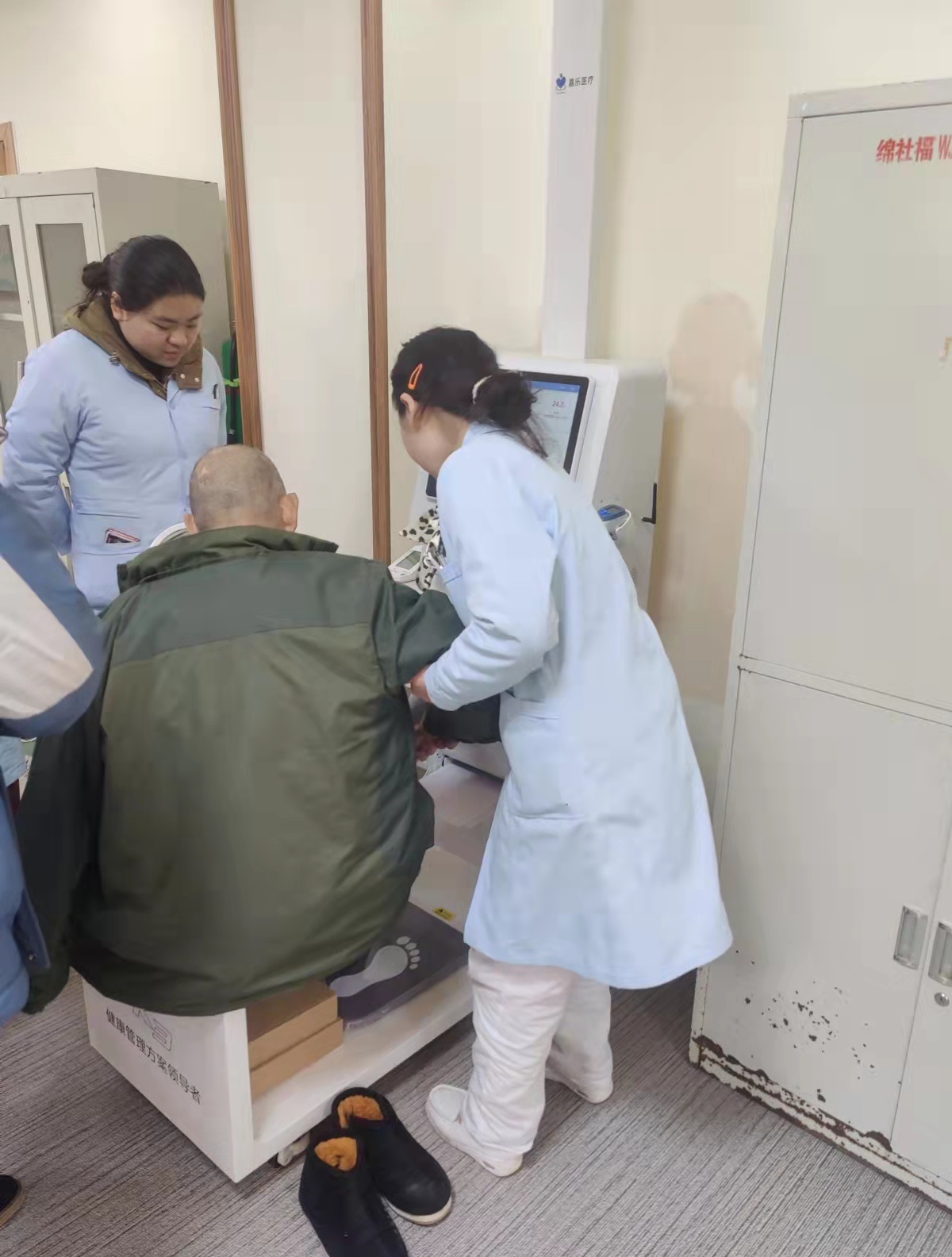 企業健康小屋、健康驛站,檢測+監控+指導一體式全方位防護您的健康! 企業健康小屋、健康驛站,檢測+監控+指導一體式全方位防護您的健康!