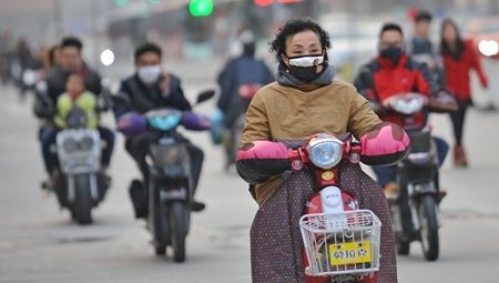 電動車的電池轉換效率低，跟逆變器使用的MOS管有關